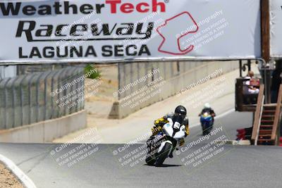media/Jun-24-2022-TrackDaz (Fri) [[aa6850b51f]]/Group B/1245pm (Front Straight)/